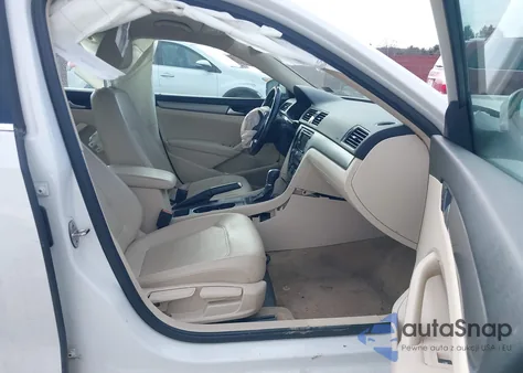 2015 Volkswagen Passat 2.0L Tdi Se from USA, damaged, VIN 1VWBV7A39FC054039